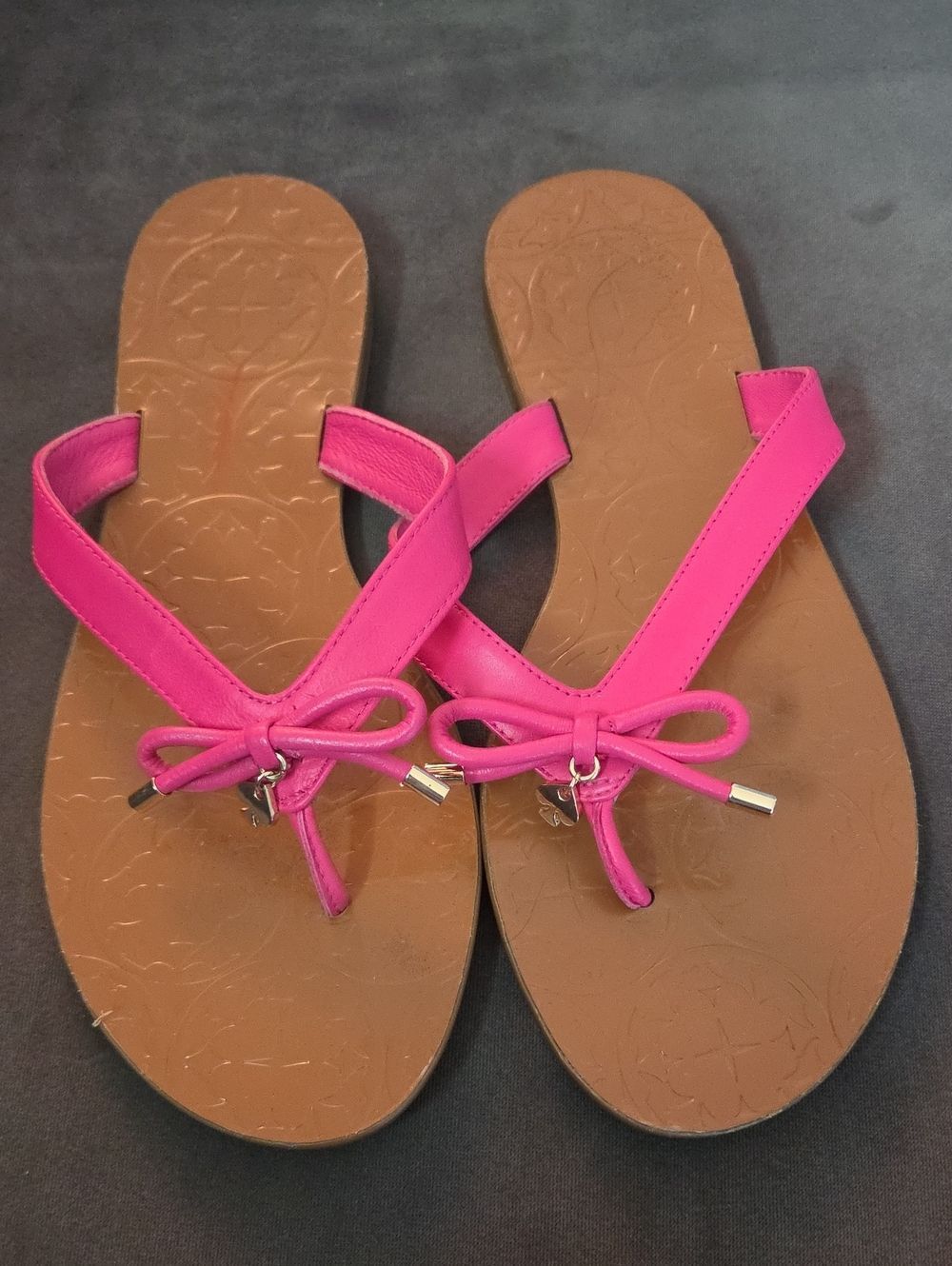 kate spade Size 8.5 Sandals Hot Pink Bow Thong Sandals